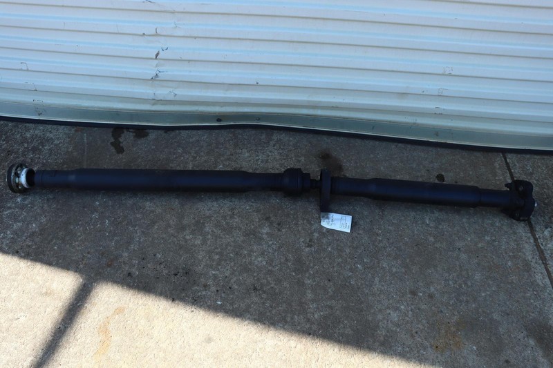 2014-2020 MASERATI QUATTROPORTE 3.8L RWD A/T REAR DRIVE SHAFT PROPELLER OEM