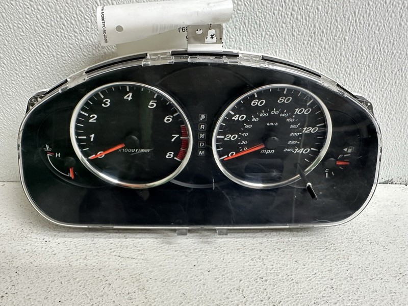2003 Mazda 6 A/T Cluster Speedometer tach gauges instrument panel oem