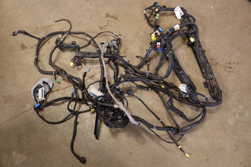 2012 GMC YUKON XL 1500 4WD 6.2L BODY MAIN WIRE WIRING HARNESS OEM