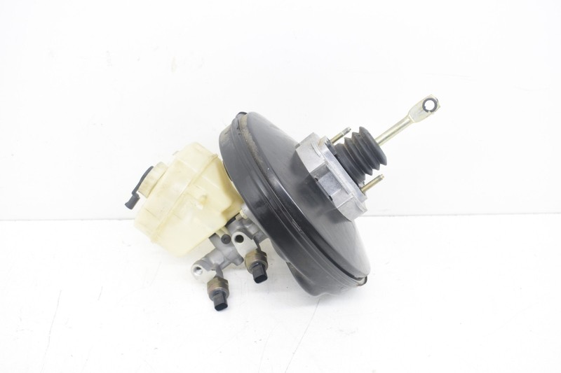 2003 BMW E46 330ci DSC Brake Booster w/ Master Cylinder OEM KW90