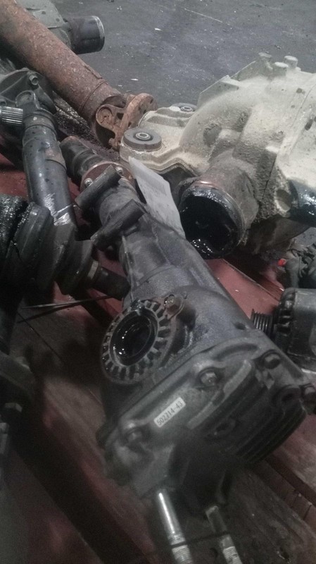 2018 Subaru XV Crosstrek Differential Carrier Assembly OEM 87K Miles Orange