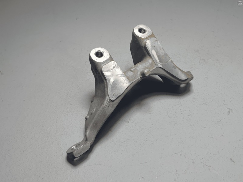 2017-2022 HONDA CR-V 1.5L ENGINE MOTOR TORQUE ROD LOWER MOUNT BRACKET OEM