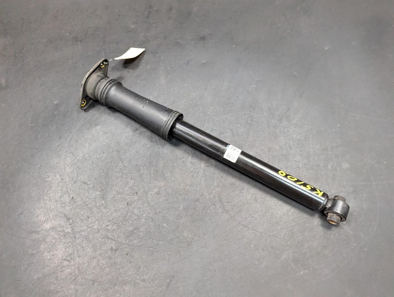 Rear Right Left Shock Absorber 2018 Kia Optima 55300-D5120 2016-2019 2020