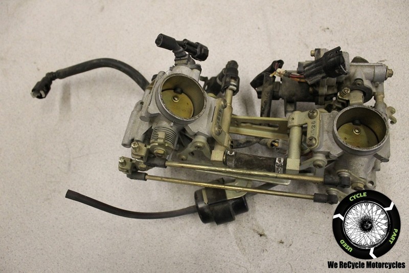 2006 SUZUKI SV 650 THROTTLE BODY COMPLETE ASSEMBLY WITH INJECTORS OEM SV650 06