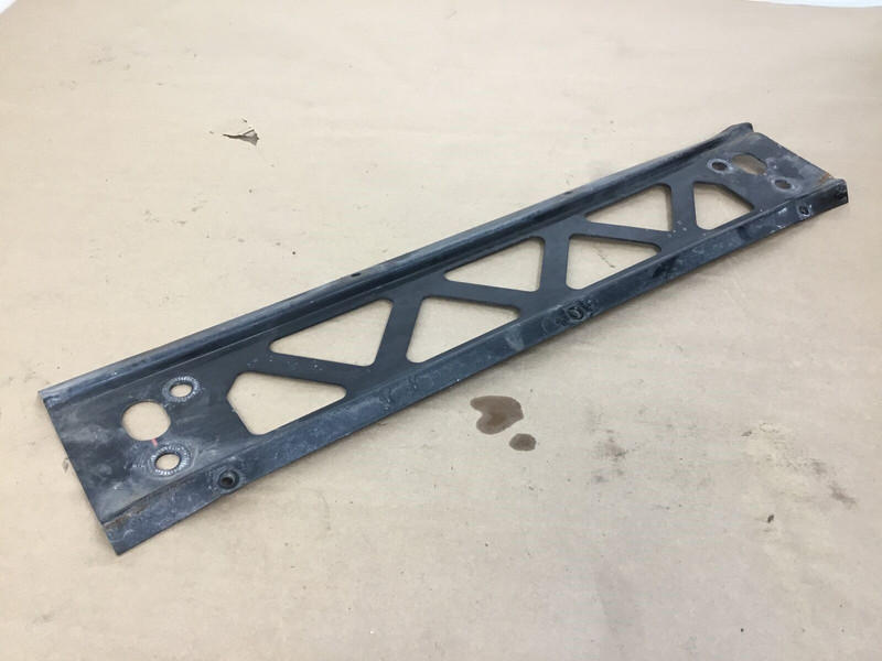 Aston Martin DB9 GT 2016 Rear Subframe Frame Bracket Mount Support 13-16 |:Y