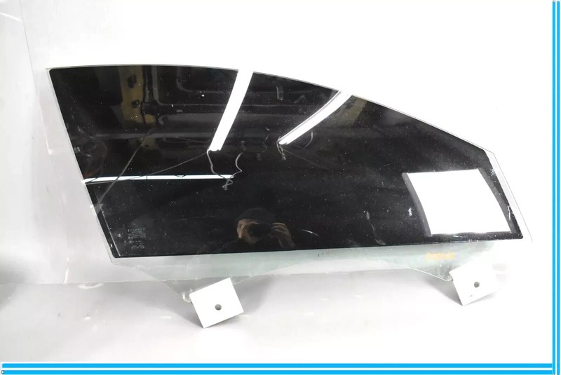 10-15 Jaguar XJ Front Right Passenger Side Door Window Glass AW93F21410AC OEM