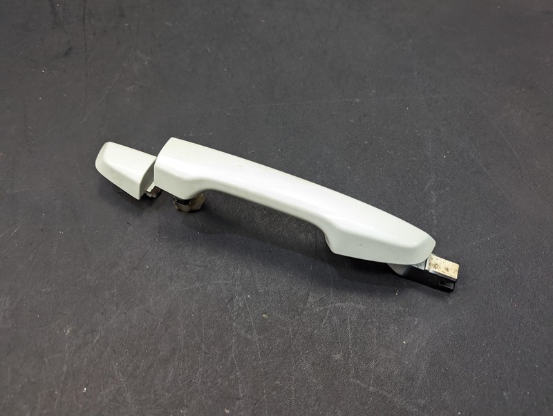 Rear Right Door Exterior Handle 2017 Honda CR-V 72141-TLA-B71ZH 2018