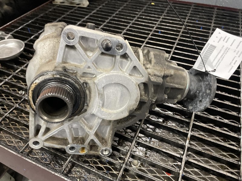19-'20 KIA SORENTO Transfer Case 3.3L 75k miles OEM 6 Month Warranty!