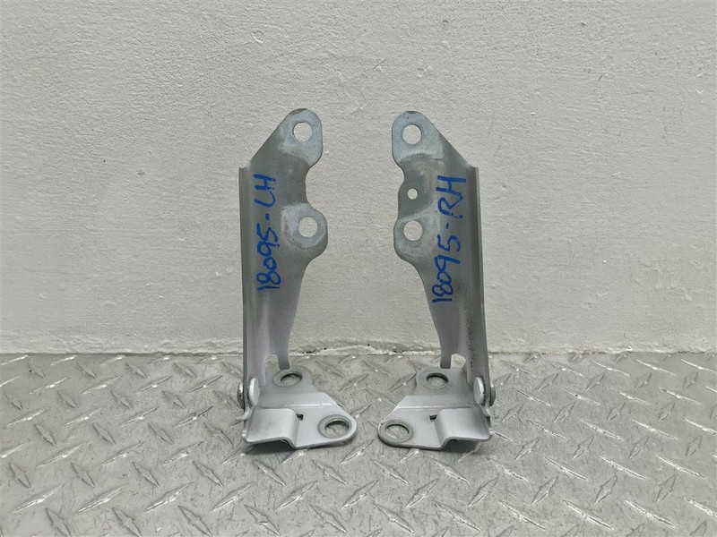 08-11 MAZDA TRIBUTE HOOD HINGES PAIR OEM 8L84-16801-AD