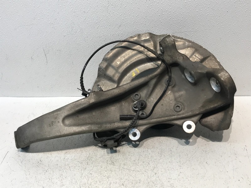 10-15 BMW 750i FRONT LEFT DRIVER SPINDLE KNUCKLE HUB OEM
