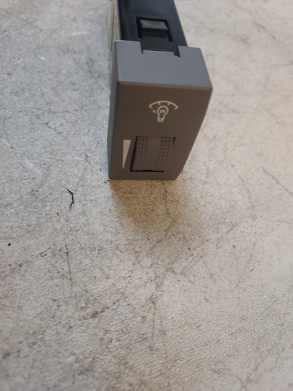 2003-2007 KIA SORENTO OEM light gray DASH DIMMER switch rheostat