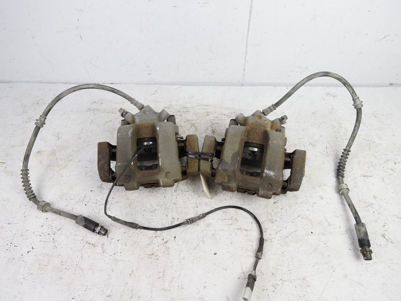 BMW F36 428i 328i FRONT LEFT & RIGHT ABS DISC BRAKE CALIPER W/ PADS OEM 14-18