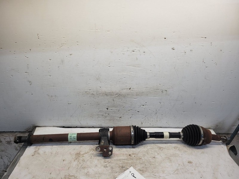 Passenger Axle Shaft Front 2.5L Turbo Outer Assembly Fits 21-23 SANTA FE 1644735