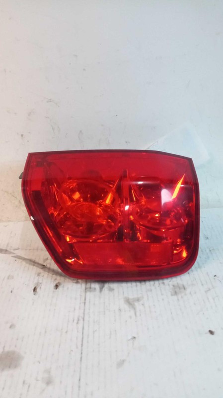 2003-2005 Honda Pilot Right Tail Light Assembly OEM 289862 Used 188K Miles