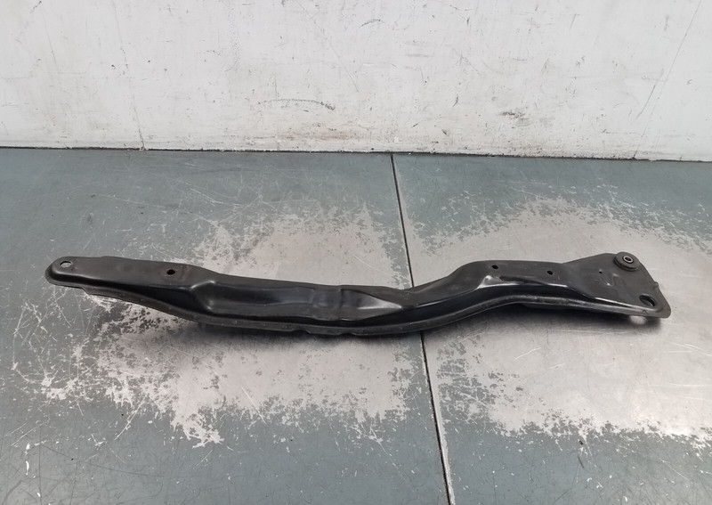 1999 Mitsubishi Eclipse GST GS-T Front Center Crossmember #2978 A6