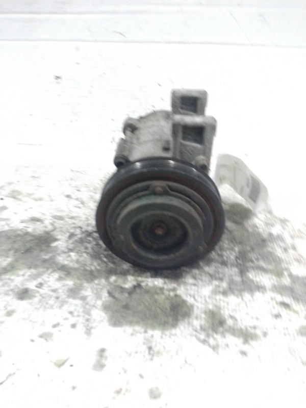 2011 Nissan Rogue A/C Compressor OEM 92600JM01B 157K Miles RED