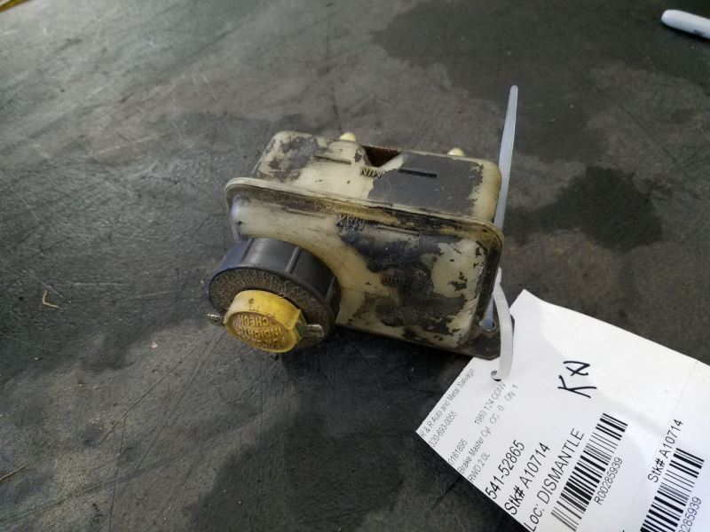 Brake Master Cylinder Spider Fits 79-83 FIAT 124 285939