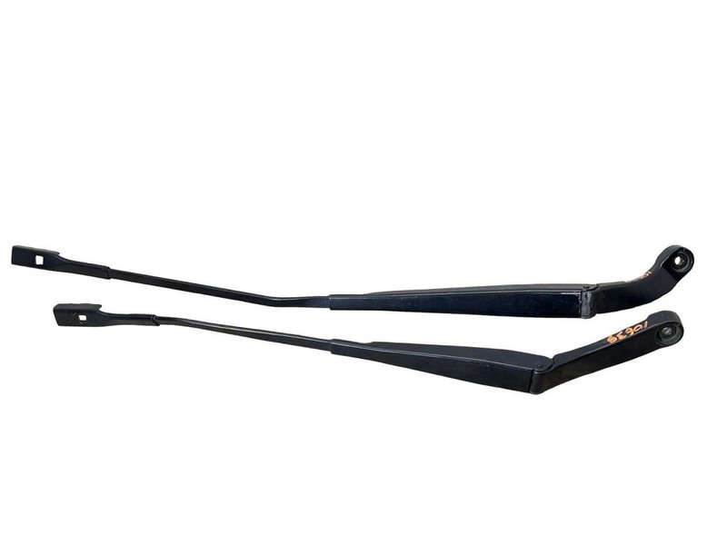 2017-2020 Audi A3 Front Wiper Arm