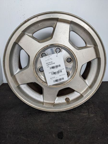 Wheel Classic Style Creased Door Skin 16x7 Fits 03-07 SIERRA 1500 PICKUP 1104629
