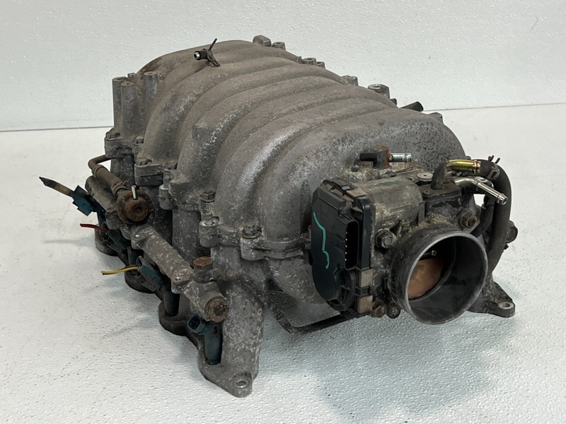 03-09 Toyota 4Runner Intake Manifold, Throttle Body W Fuel Rail INJ 4.7L OEM