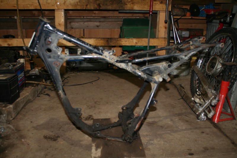 1983 Kawasaki KDX 80 Frame OEM 83 B
