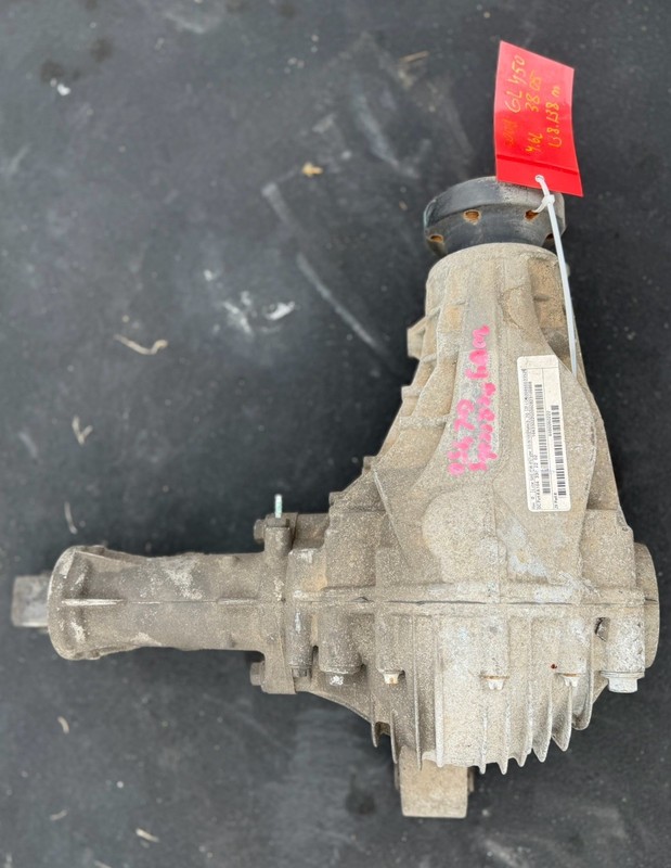 2006-2013 Mercedes GL450 ML550 Rear Differential Axle Carrier Assembly 3.70 OEM