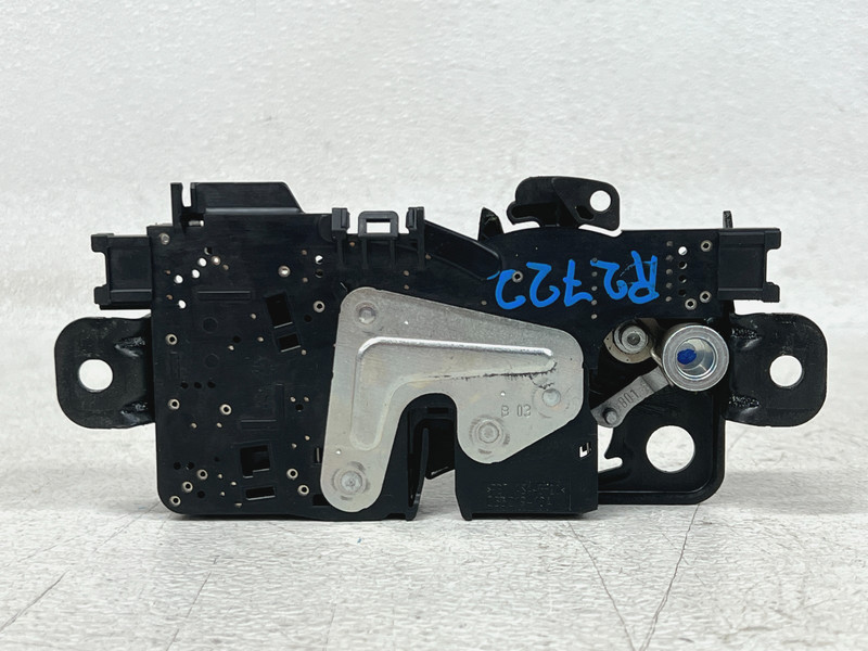 ⭐16-19 BMW 740I 750I POWER REAR TRUNK TAILGATE LOCK LATCH ACTUATOR OEM LOT2722