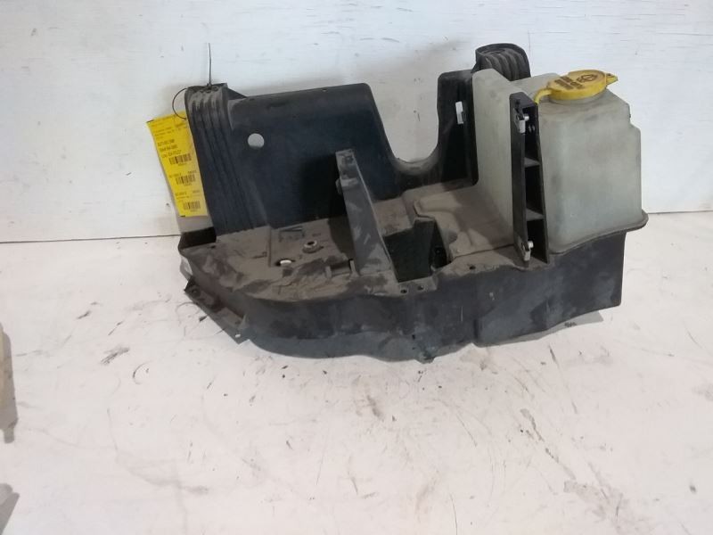 Wash Reservoir LHD VIN W 6th Digit Jk Body Fits 12-18 WRANGLER 3204102