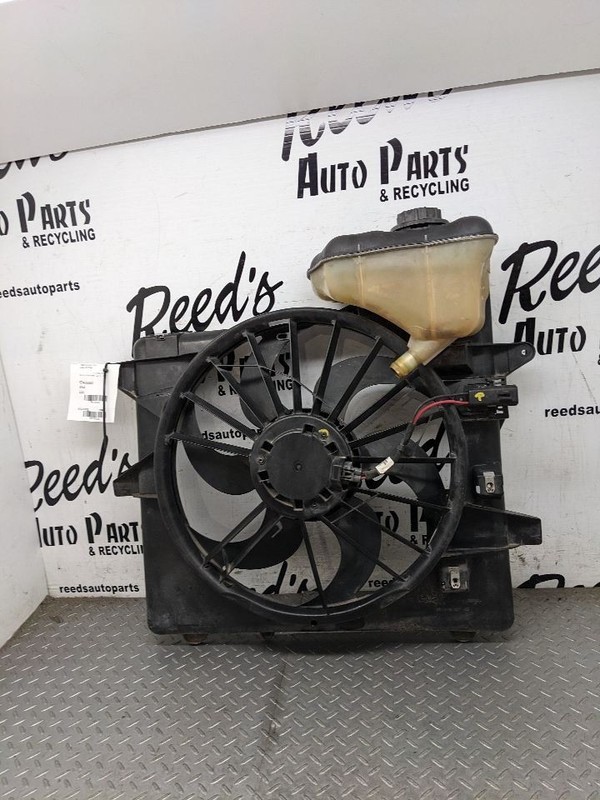 Radiator Fan Motor Fan Assembly Fits 05-14 MUSTANG 1181015