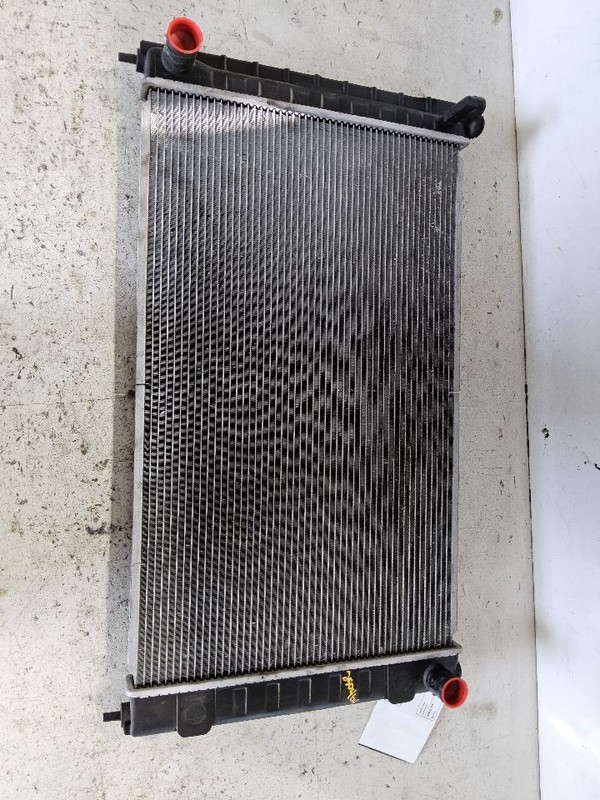 2016-2018 Nissan Altima Radiator 2.5L AT