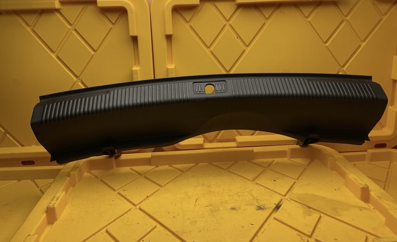 2012-2018 AUDI A6 C7 REAR TRUNK LOCK LATCH SILL SCUFF PLATE PANEL TRIM COVER OEM