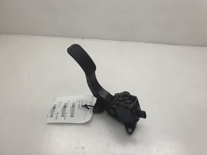 2009 TOYOTA YARIS 1.5L 4CYL GAS PEDAL ASSEMBLY