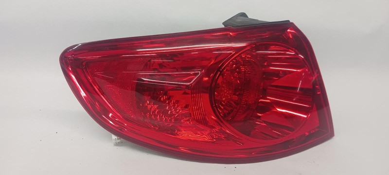 07-'09 HYUNDAI SANTA FE Left Driver Taillight OEM Grade A Condition!