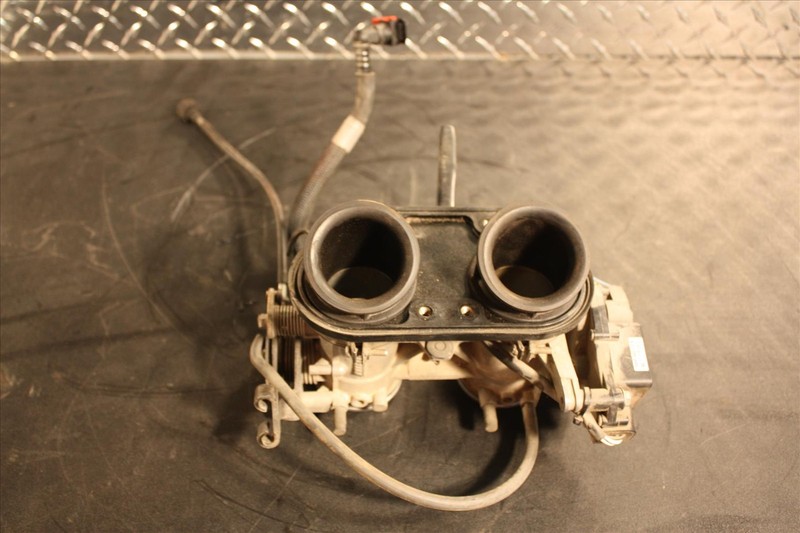 06 KAWASAKI EX 650 THROTTLE BODY ASSEMBLY FULL COMPLETE EX650 Injector sensor