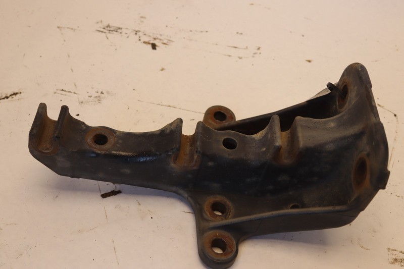 2008-2025 FREIGHTLINER CASCADIA 125 FRONT CAB MOUNTING SUPPORT BRACKET OEM