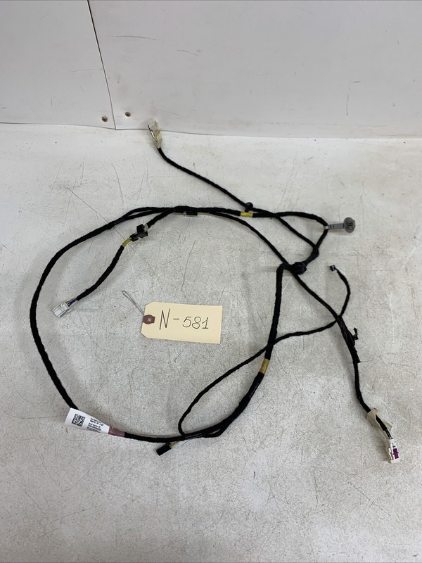 ⚡️17-21 TESLA MODEL 3 PARCEL SHELF WIRE HARNESS 1068770-00-E 581 B131
