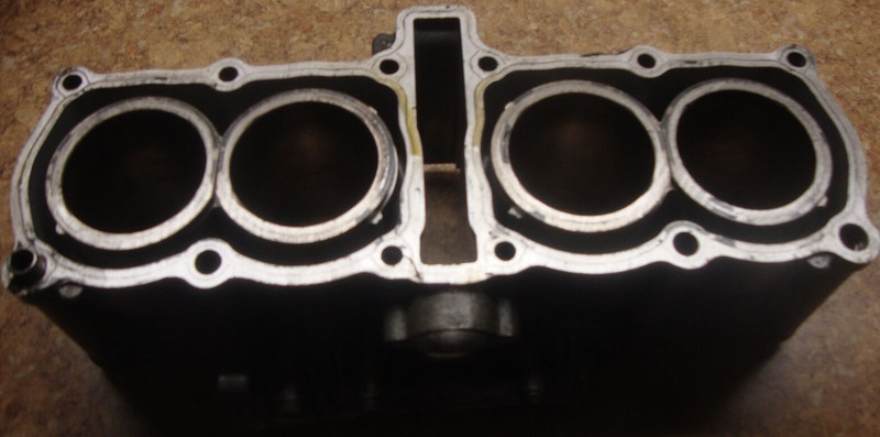 92 Yamaha FZR600 FZR 600 Cylinder Block Jugs 1992 1993 1991 Engine Motor A16