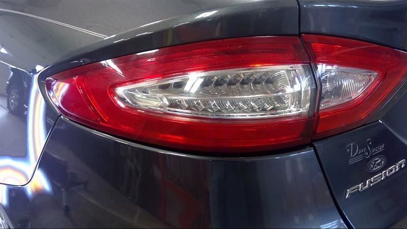 Driver Tail Light Quarter Panel Mounted LED Hybrid SE Fits 13-16 FUSION 3383980