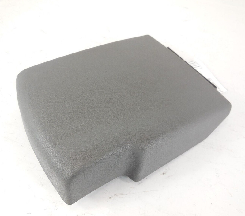 2006 06 Jeep Commander Center Console Arm Rest Lid Cover OEM