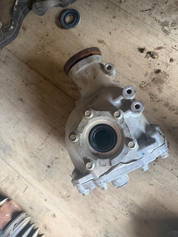 16-23 INFINITI Q50 Q60 OEM FRONT CARRIER DIFFERENTIAL ASSEMBLY 2.94 RATIO - 35K