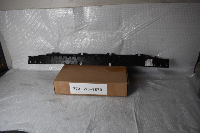 LAND ROVER RANGE ROVER TRIM PANEL 2021-2025 OEM M8E2-17640