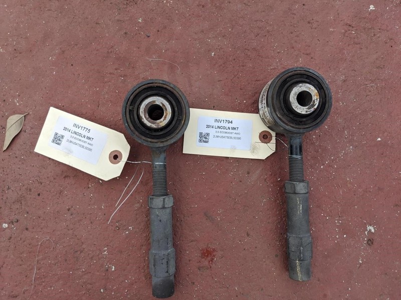 1PC Rear Right Lateral Lower Control Arm 2014 Lincoln MKT DE93-5A972-BB 13 - 19