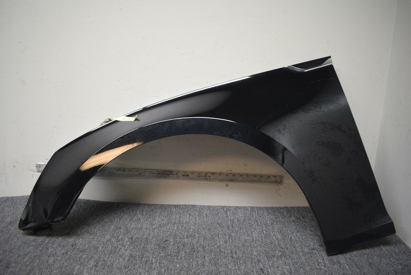 JAGUAR FENDER RIGHT SIDE FACTORY OEM