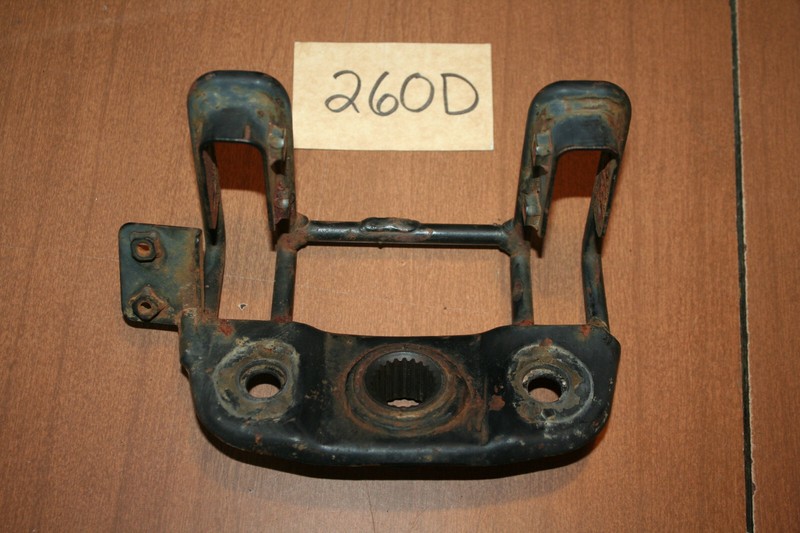1984 Honda TRX 200 Steering Shaft Top Bridge Bracket OEM 84 D