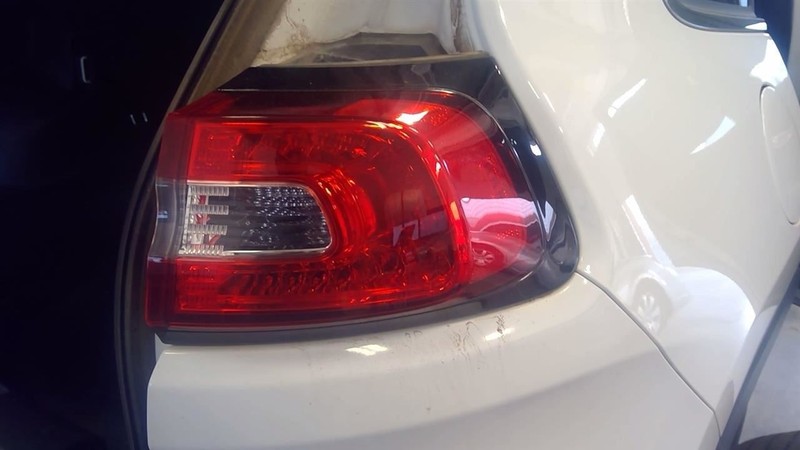 Passenger Tail Light Quarter Panel Mounted LED Fits 14-18 CHEROKEE 3447029