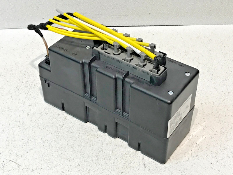 00-06 Mercedes W220 S430 Central Door Locking Vacuum Pump Module 2208001048