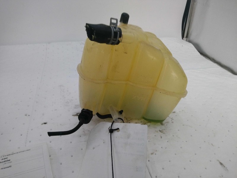 2018 VOLVO S90 Engine Coolant Reservoir Blue OEM 31338291 97000 Miles