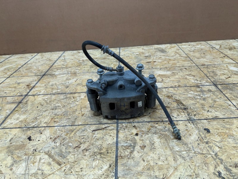 NISSAN PATHFINDER 2022-2025 OEM FRONT RIGHT PASSENGER DISC BRAKE CALIPER ASSY