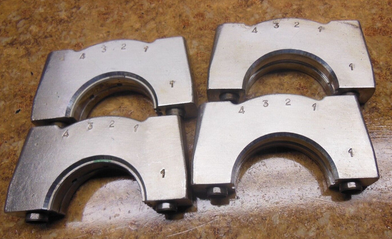 2003 Honda Valkyrie GL1500 GL 1500 CD Engine Crack Shaft Bracket Mount Holder 03