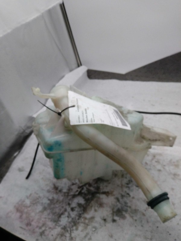 2015 Subaru Legacy Washer Fluid Reservoir OEM Blue 49000 Miles NJ25-26864
